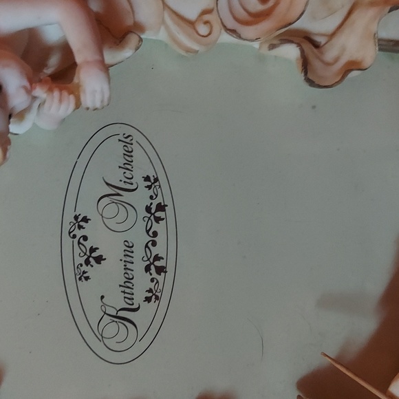 Katherine Michaels Angel picture frame 5 x 6 like new - Picture 6 of 9